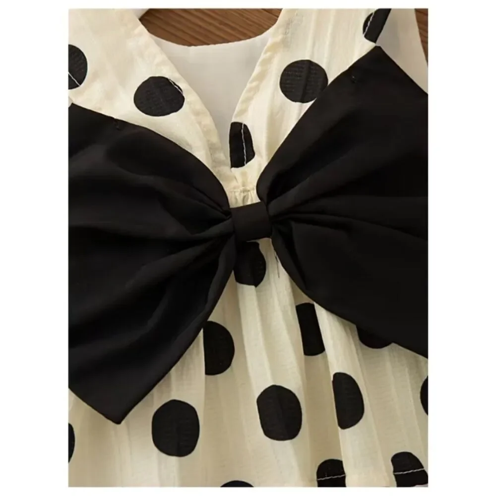 Dotty Delight Two-Piece Set – Girls’ Summer Polka Dot Outfit with Oversized Bow